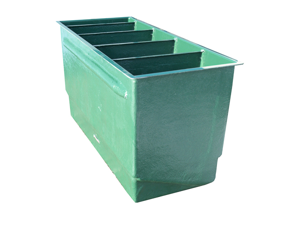 TRIPOND-Reihenfilter 4-Kammer inkl. Deckel und Füllmaterial