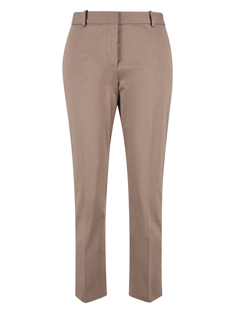 Tapria-Crop2 10245944 01