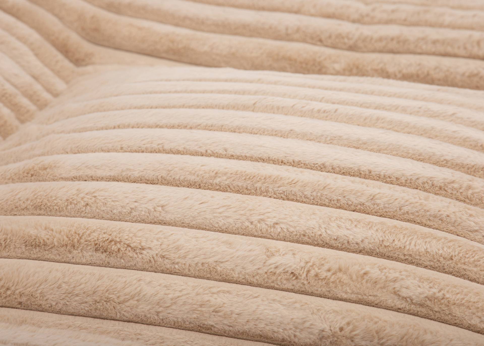 Wau-Floor Kuschelcord Creme Big / L (120x100cm) / 10cm von EMMY&PEPE