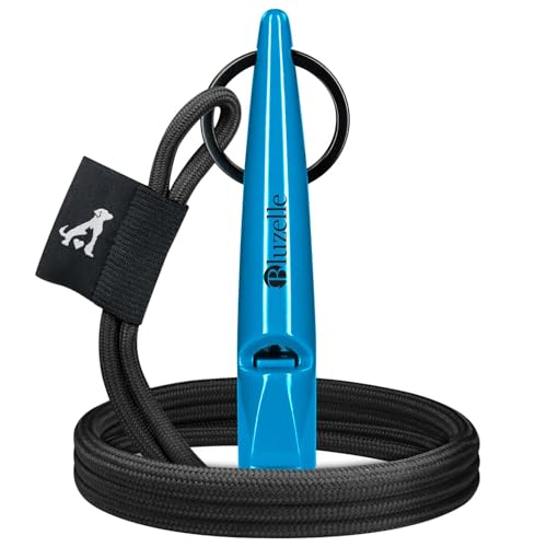 bluzelle Recall 5800 Profi Hundepfeife mit Band für Hundetraining, Pfeife aus BPA-freiem Kunststoff, Einstellbares Umhängeband aus Polyester, Genormte Frequenz 5800Hz, Hund Rückruf, Farbe:Hellblau von bluzelle