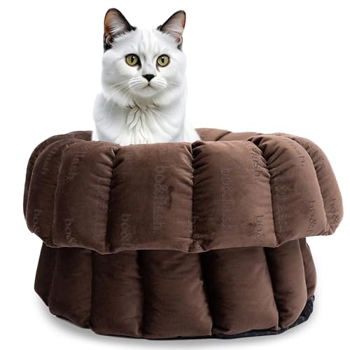 bo&flash Flauschiges Katzenbett Los Angeles – Trendiger Katzen Schlafplatz Waschbar und ohne Schadstoffe – Rundes Design Haustierbett mit hochwertigem Flanellbezug – 45 x 23 cm – Taupe von bo&flash