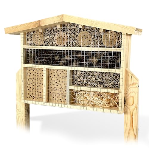 GARTENETAGE XXL Insektenchalet/Bienenhotel Groß zum Aufstellen/Insektenhotel aus Massiv-Holz für Bienen, Marienkäfer & Florfliegen/Nisthilfe & Artenschutz für Balkon & Garten von gartenetage