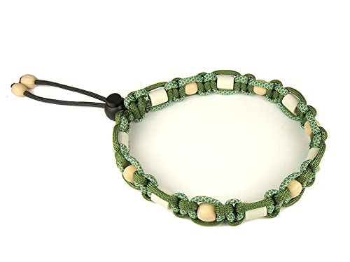 green-pawz Naturkraft EM-Halsband Zirbenholz Oliv/grün (43-55 cm) von green-pawz