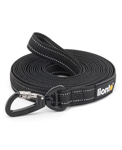 lionto Schleppleine für Hunde, 15 m, gummierte Leine mit Handschlaufe und 360° Metallkarabiner mit Sicherheitsverschluss, reflektierende Hundeleine aus robustem, wetterfestem Nylon, schwarz lionto Schleppleine für Hunde, 15 m, gummierte Leine mit Handschlaufe und 360° Metallkarabiner mit Sicherheitsverschluss, reflektierende Hundeleine aus robustem, wetterfestem Nylon, schwarz von lionto