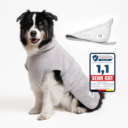 Nice and things® TESTSIEGER Hundebademantel - Flauschiger Mikrofaser-Mantel für trockene, glückliche Hunde - Saugstark, waschbar und gemütlich - Grösse: XL - grau von nice and things