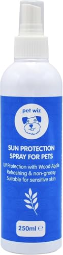 Sonnenschutzspray für Hunde und Katzen | Schützt, befeuchtet und pflegt die Haut von Haustieren, angereichert mit Holzapfel, 250 ml von pet wiz