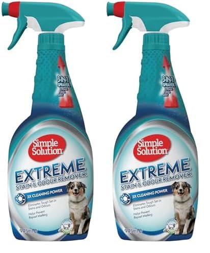 Simple Solution Extreme Pet Flecken- und Geruchsentferner | Enzymatischer Reiniger mit 3X Pro-Bakterien Reinigungskraft - 945ml (Packung mit 2) von simple solution